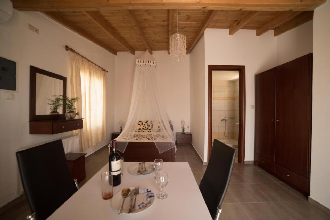 Bodikos Apartments Pitsidia Extérieur photo